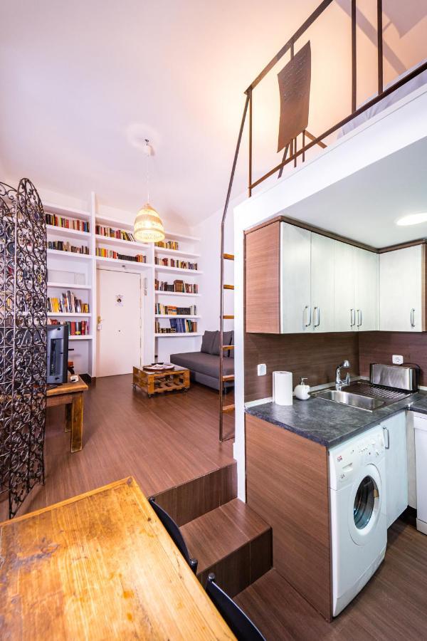 Singular Apartamento En Delicias By Bebalmy マドリード エクステリア 写真