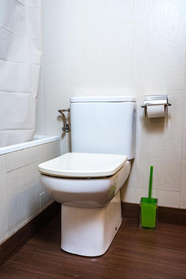 Singular Apartamento En Delicias By Bebalmy マドリード エクステリア 写真